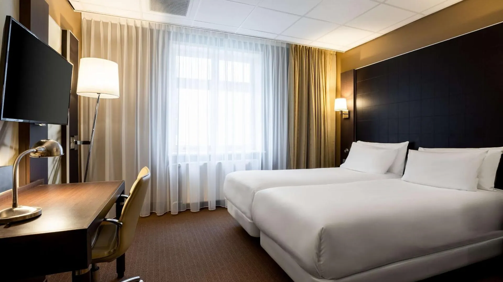 NH Centre Utrecht Hotel 3*,  Nederland