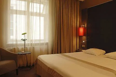 Nh Centre Utrecht Hotel